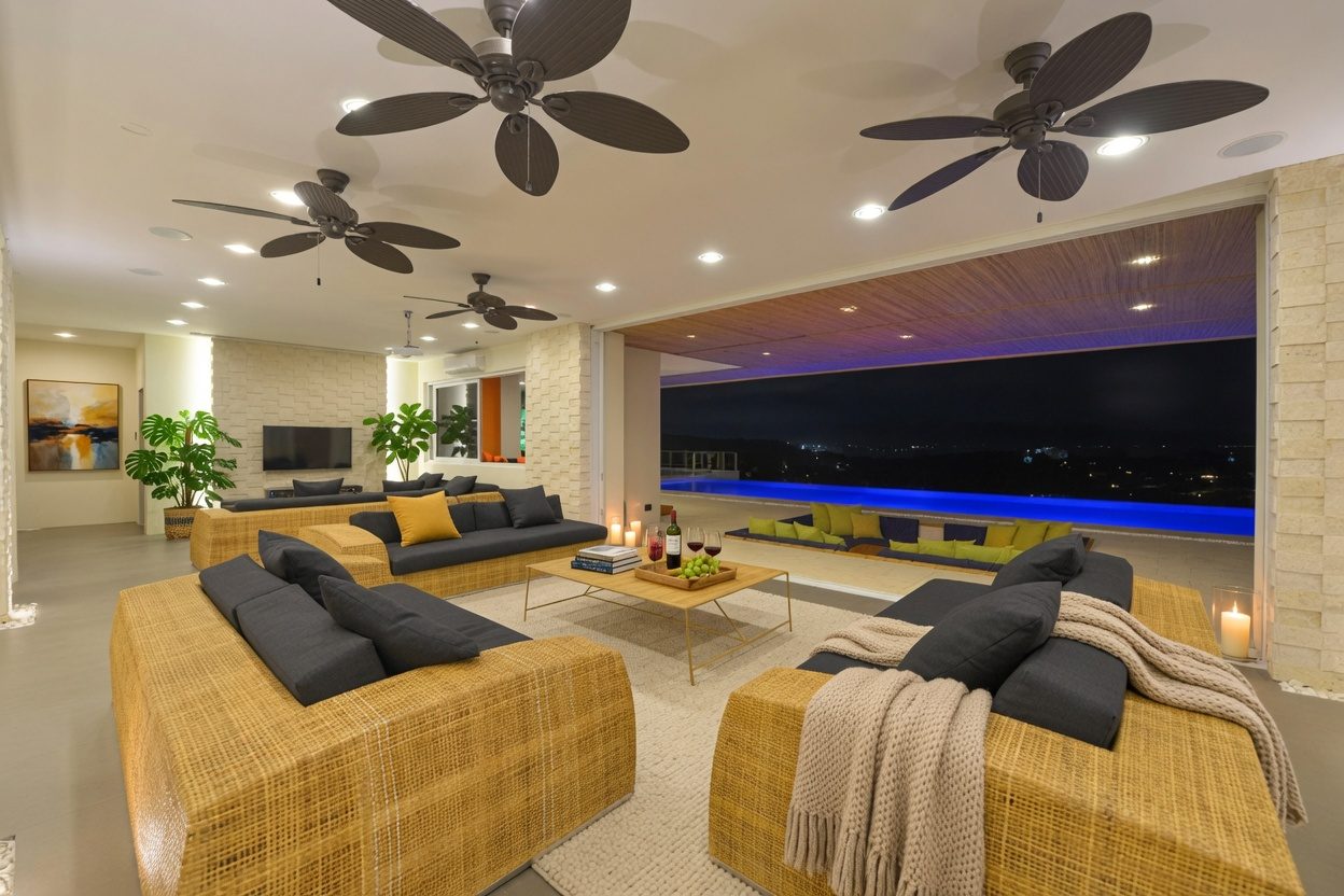Caipirinha Villa 客厅,面向泳池